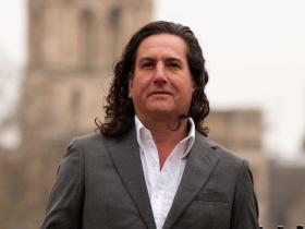 Prof Claudio Sillero-Zubiri