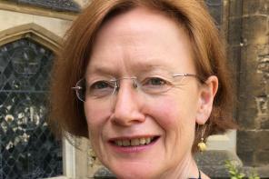 Prof Carol Harrison (cropped)