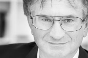 Prof Todd Huffman, Fellow and Tutor in Physics at LMH